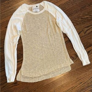 Women’s Kenzie ivory and tan knit sweater size small